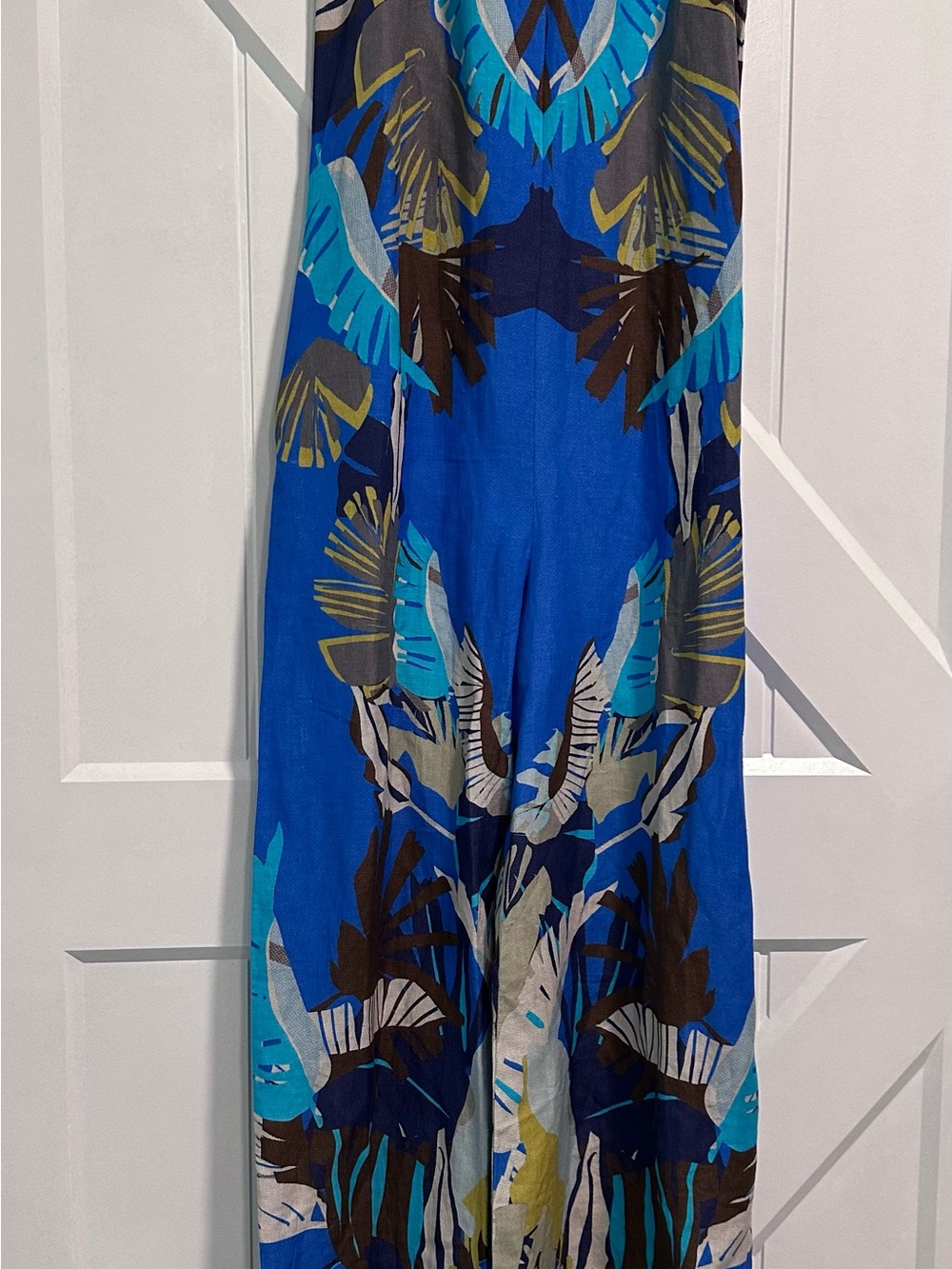 Ranna Gill Blue & Teal Halter Printed Jumpsuit - Picture 2 of 8